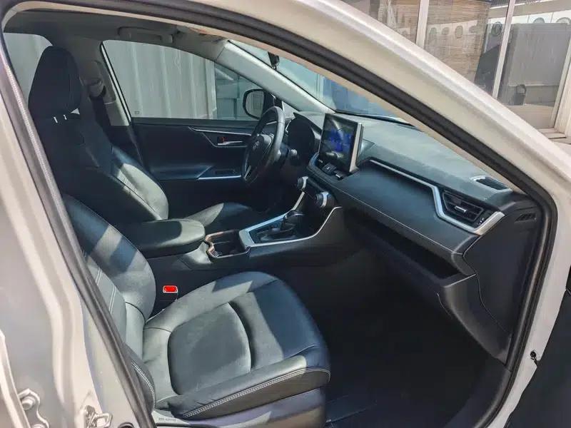 2021 RAV4 2.0L CVT 2WD Fashion Plus Edition — миниатюра 7