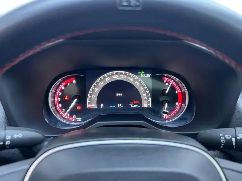 2021 RAV4 2.0L CVT 4WD Premium Edition — миниатюра 15