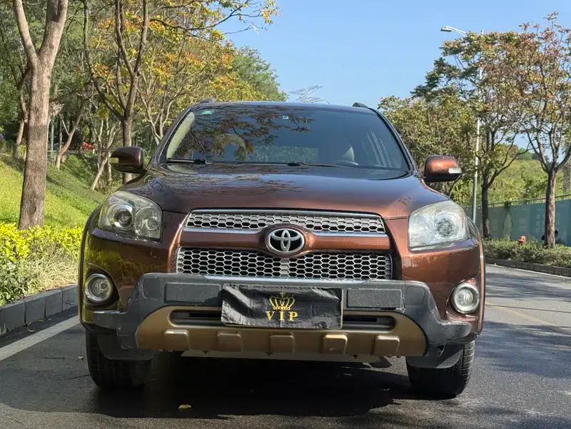 RAV4 2013 Special Edition 2.0L Automatic Elite — миниатюра 2