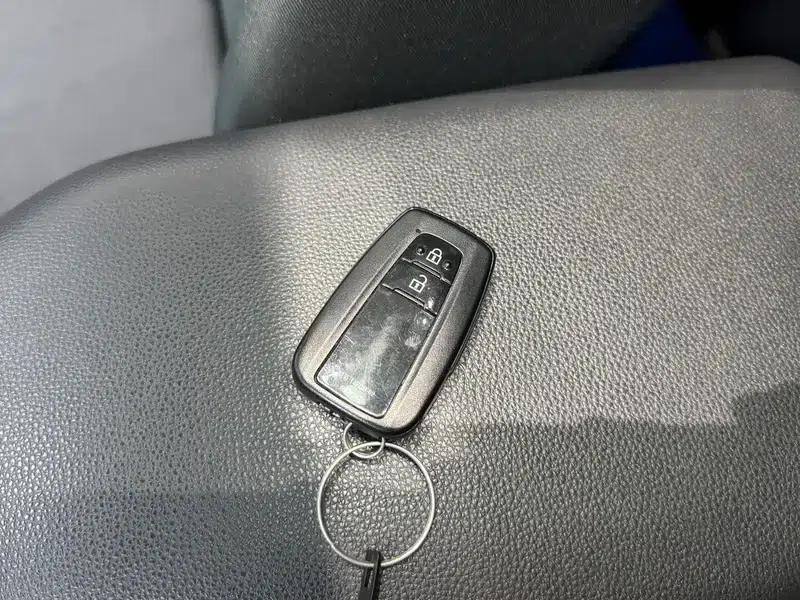 RAV4 2021 2.0L CVT 2WD Fashion Edition — миниатюра 8
