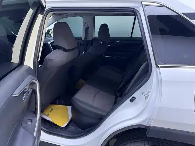 RAV4 2021 Facelift Hybrid 2.5L CVT 2WD Elite Edition — миниатюра 18