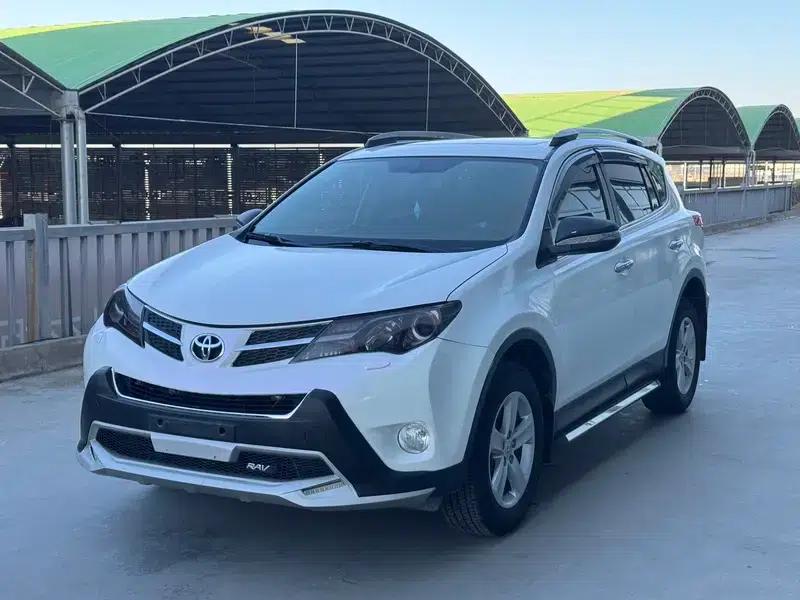 2013 RAV4 2.5L Automatic 4WD Elite Edition — миниатюра 1