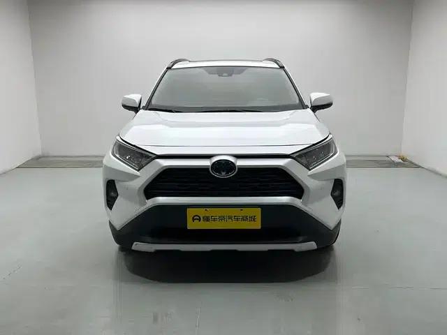 RAV4 2022 Hybrid 2.5L CVT AWD Elite PLUS Edition — миниатюра 2