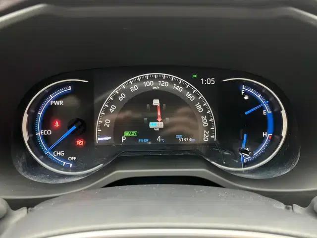 RAV4 2022 Hybrid 2.5L CVT AWD Elite PLUS Edition — миниатюра 15