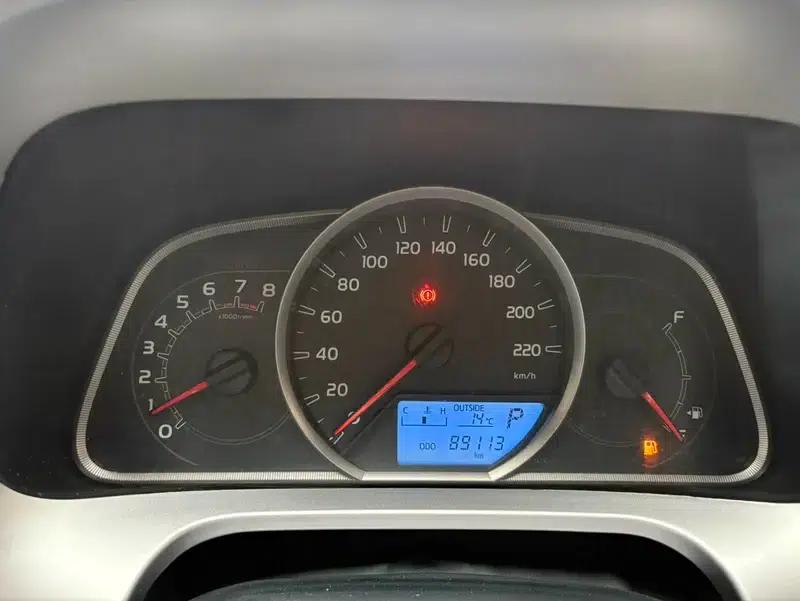 2016 RAV4 2.0L CVT 2WD Fashion Edition — миниатюра 8