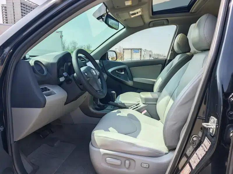 RAV4 2009 2.4L Automatic Luxury Edition — миниатюра 13