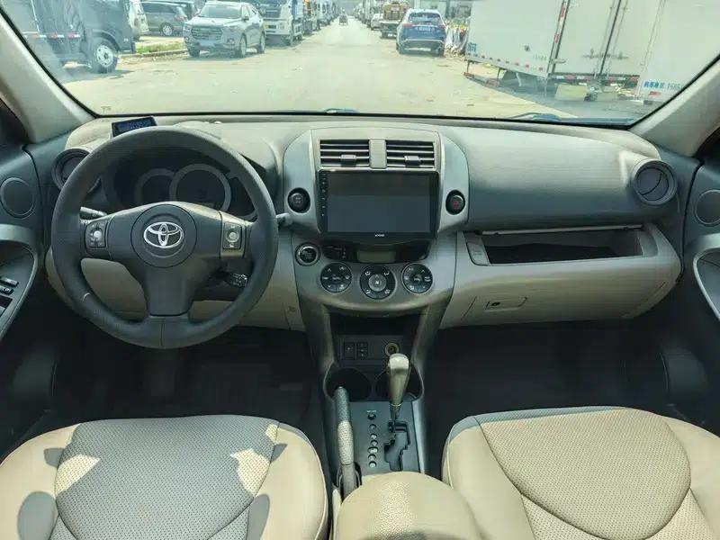 RAV4 2009 2.4L Automatic Luxury Edition — миниатюра 10