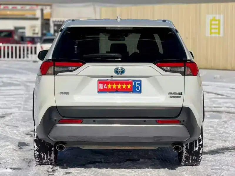 RAV4 2020 Hybrid 2.5L CVT 2WD Elite Edition — миниатюра 5