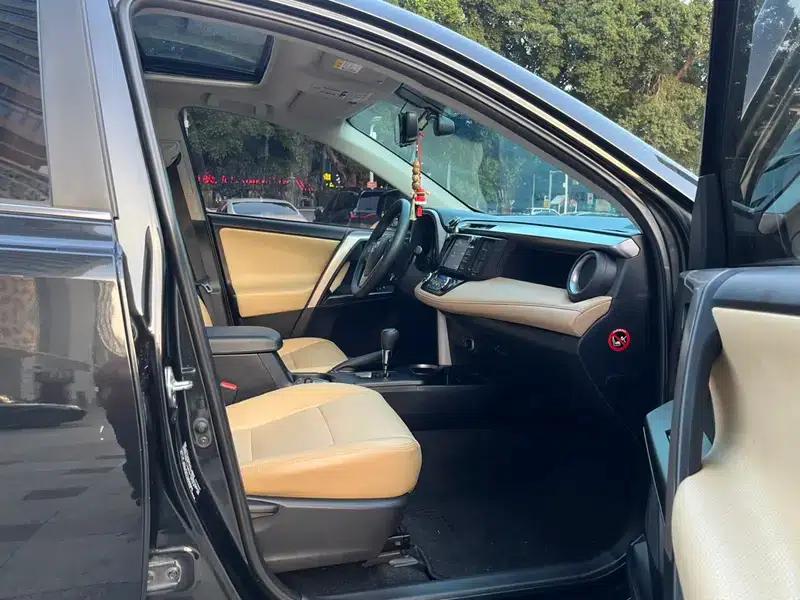 RAV4 2019 2.0L CVT 2WD Fashion X Limited Edition (China VI Emission Standard) — миниатюра 21