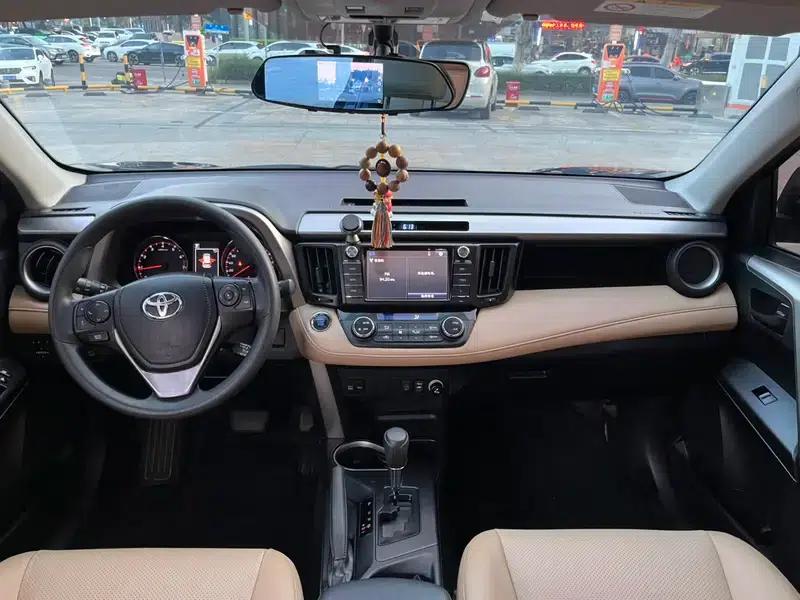 RAV4 2019 2.0L CVT 2WD Fashion X Limited Edition (China VI Emission Standard) — миниатюра 31