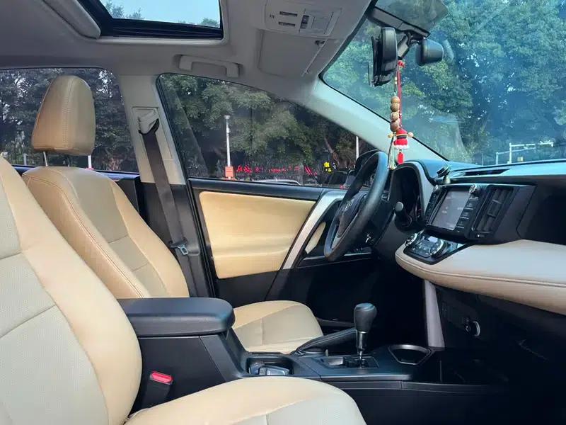 RAV4 2019 2.0L CVT 2WD Fashion X Limited Edition (China VI Emission Standard) — миниатюра 44