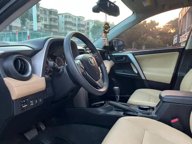 RAV4 2019 2.0L CVT 2WD Fashion X Limited Edition (China VI Emission Standard) — миниатюра 45