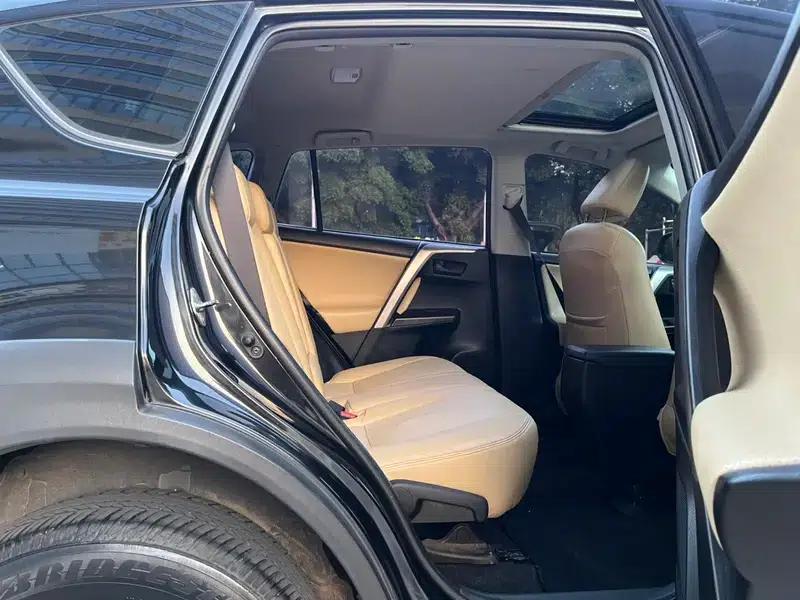 RAV4 2019 2.0L CVT 2WD Fashion X Limited Edition (China VI Emission Standard) — миниатюра 49