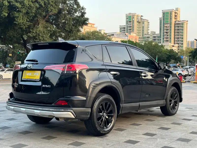 RAV4 2019 2.0L CVT 2WD Fashion X Limited Edition (China VI Emission Standard) — миниатюра 7