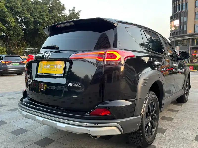 RAV4 2019 2.0L CVT 2WD Fashion X Limited Edition (China VI Emission Standard) — миниатюра 10