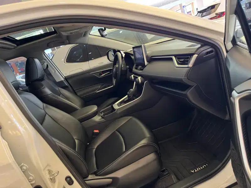 2022 Toyota RAV4 2.0L CVT 2WD Fashion Edition — миниатюра 7