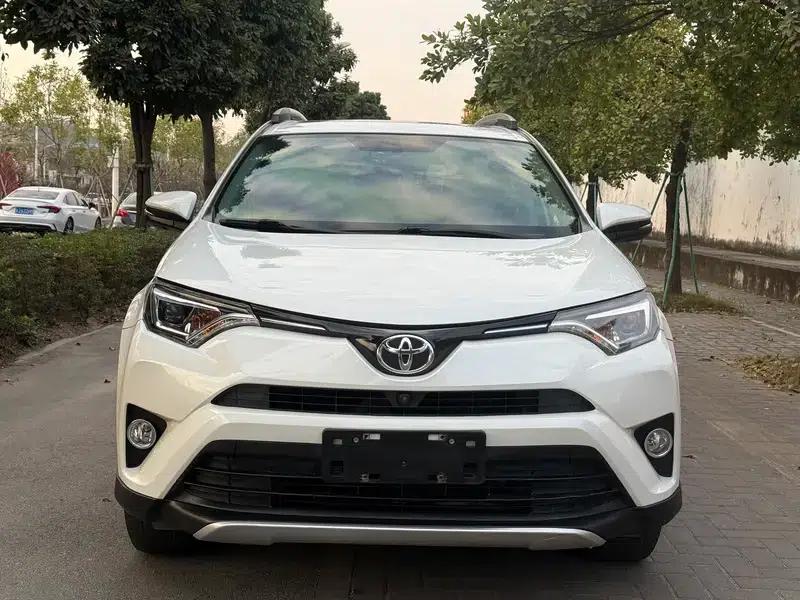 2016 RAV4 2.0L CVT 2WD Smart Edition — миниатюра 2