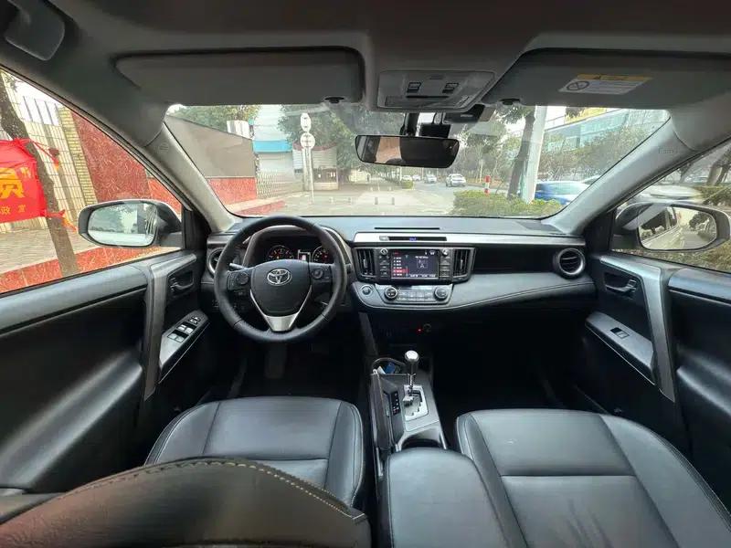 2016 RAV4 2.0L CVT 2WD Smart Edition — миниатюра 7