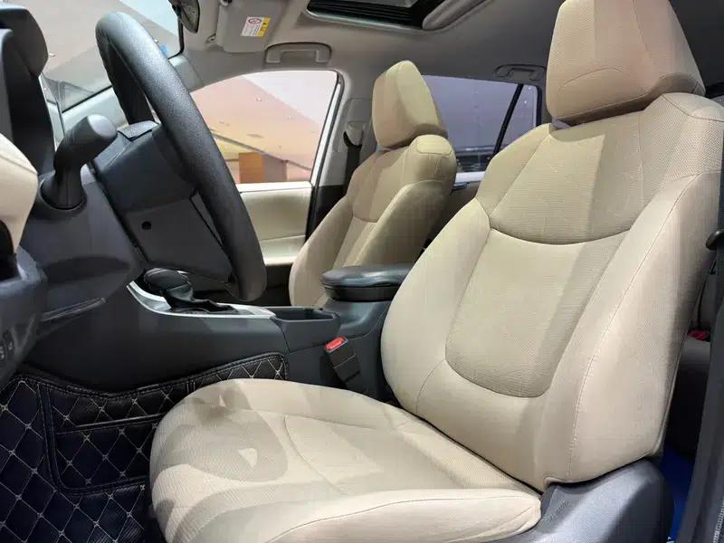 RAV4 2020 2.0L CVT 2WD Fashion Edition — миниатюра 23