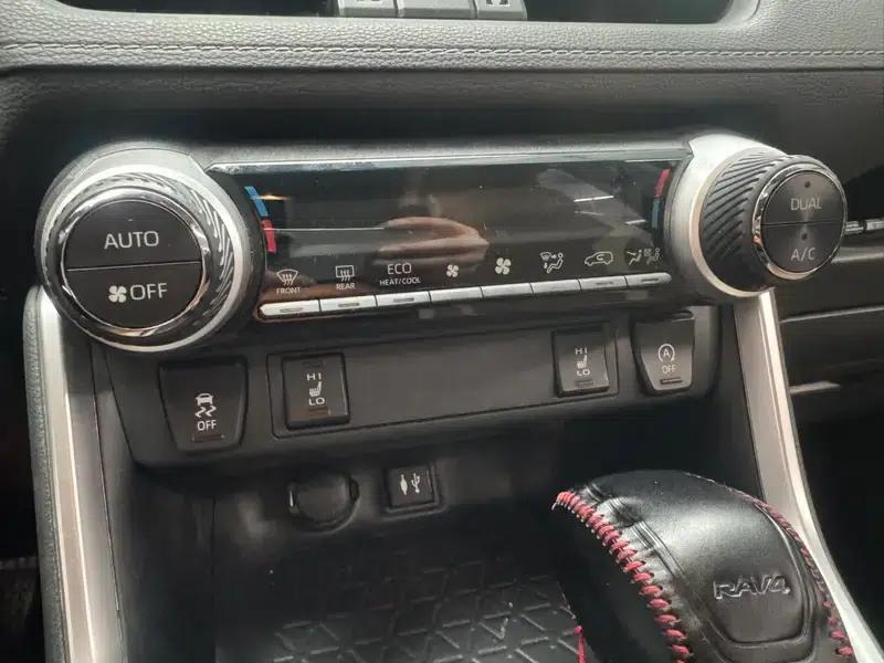 2021 RAV4 2.0L CVT 4WD Fashion Plus Edition — миниатюра 7