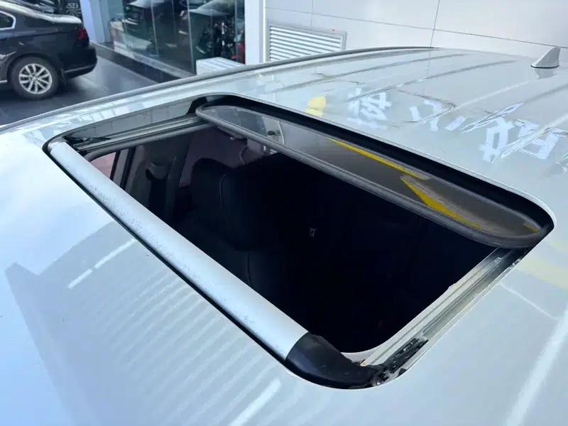 2023 RAV4 2.0L CVT 2WD Fashion Edition — миниатюра 14