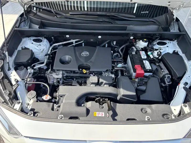 2023 RAV4 2.0L CVT 2WD Fashion Edition — миниатюра 9