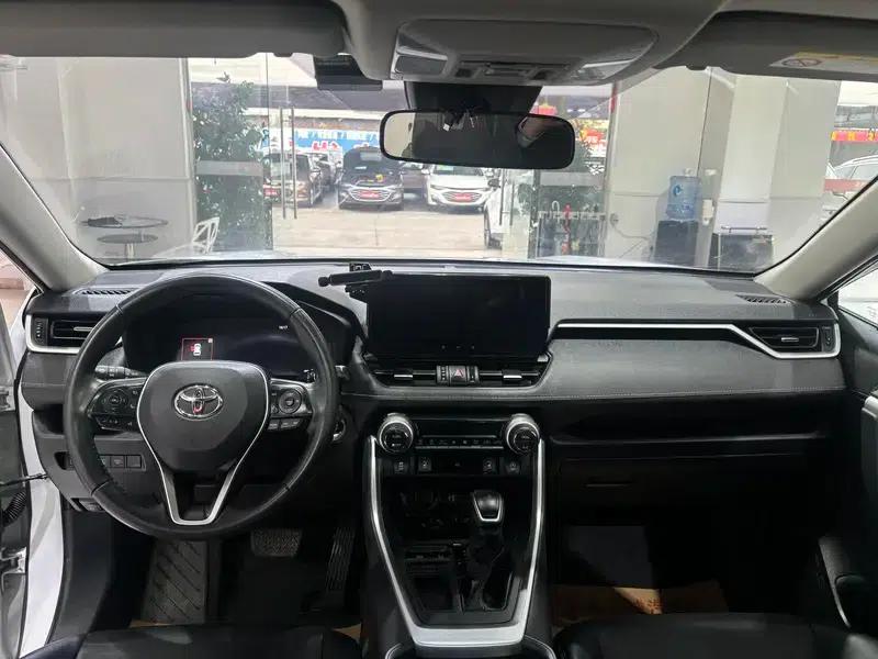 2023 RAV4 2.0L CVT 2WD Fashion Plus Edition — миниатюра 11