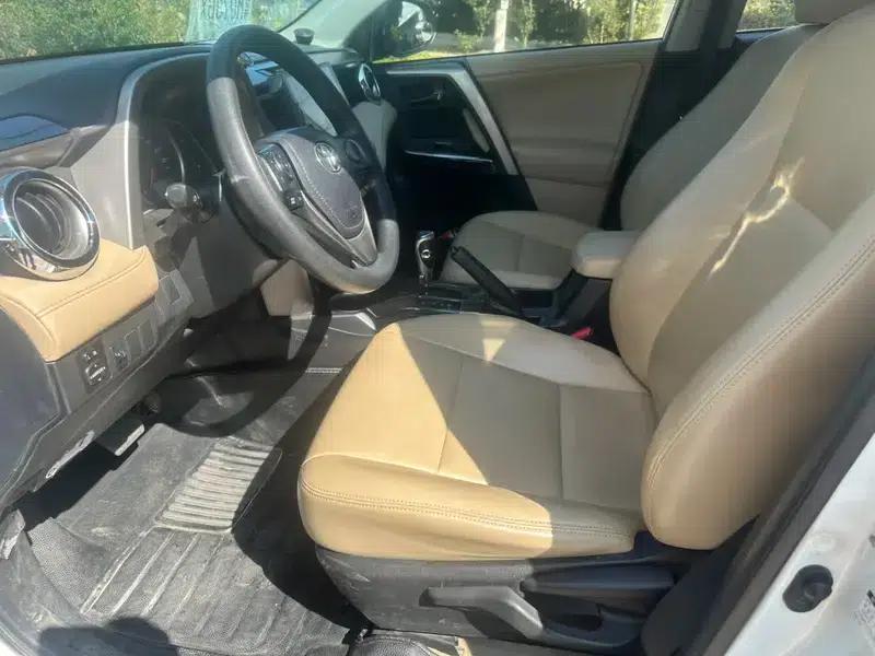 2016 RAV4 2.0L CVT 2WD Fashion Edition — миниатюра 8