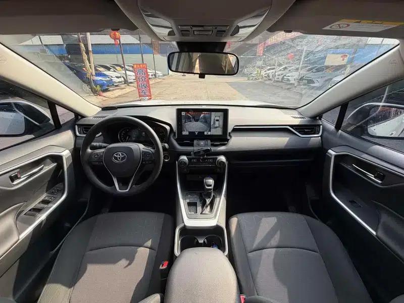 2022 Toyota RAV4 2.0L CVT 2WD Fashion Edition — миниатюра 15