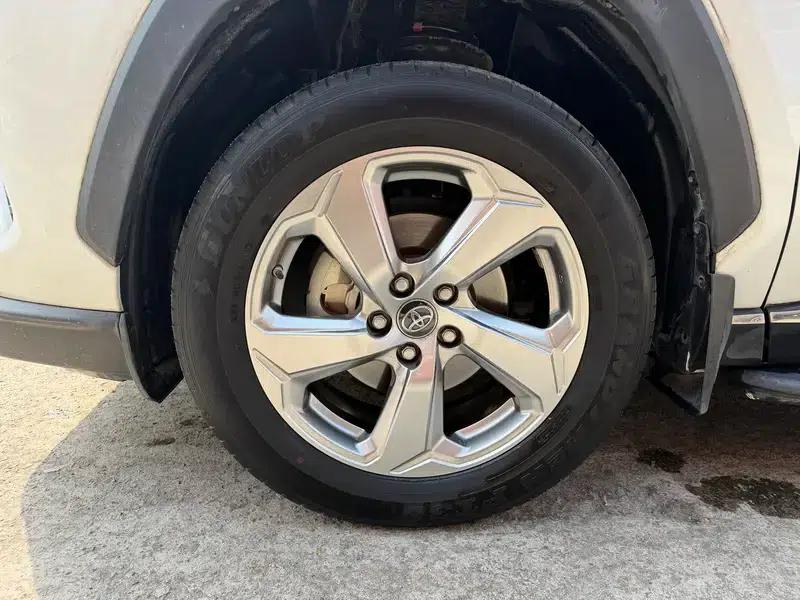2022 Toyota RAV4 2.0L CVT 2WD Fashion Edition — миниатюра 7