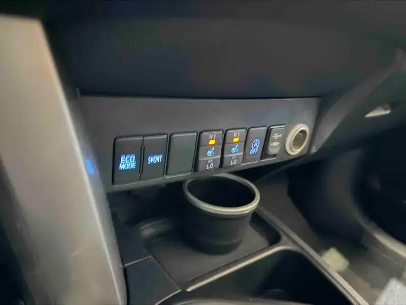 2016 RAV4 2.0L CVT 2WD Comfort Edition — миниатюра 8