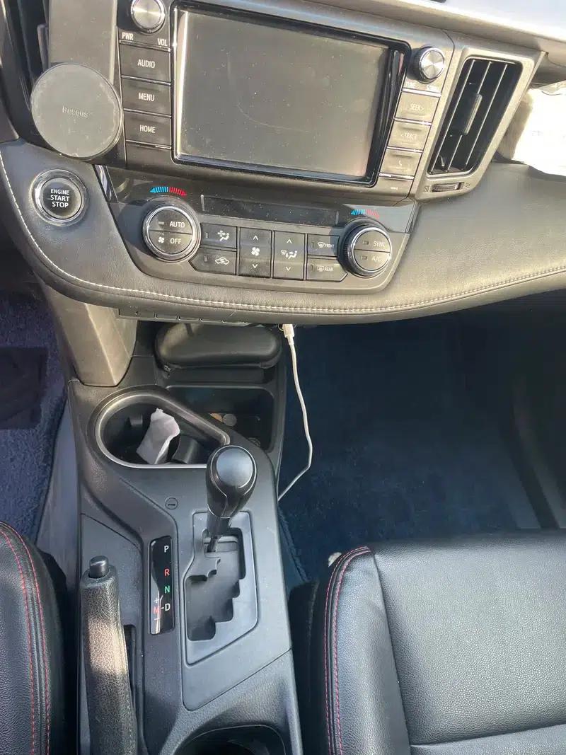 2018 RAV4 2.0L CVT 2WD Fashion X Edition — миниатюра 7