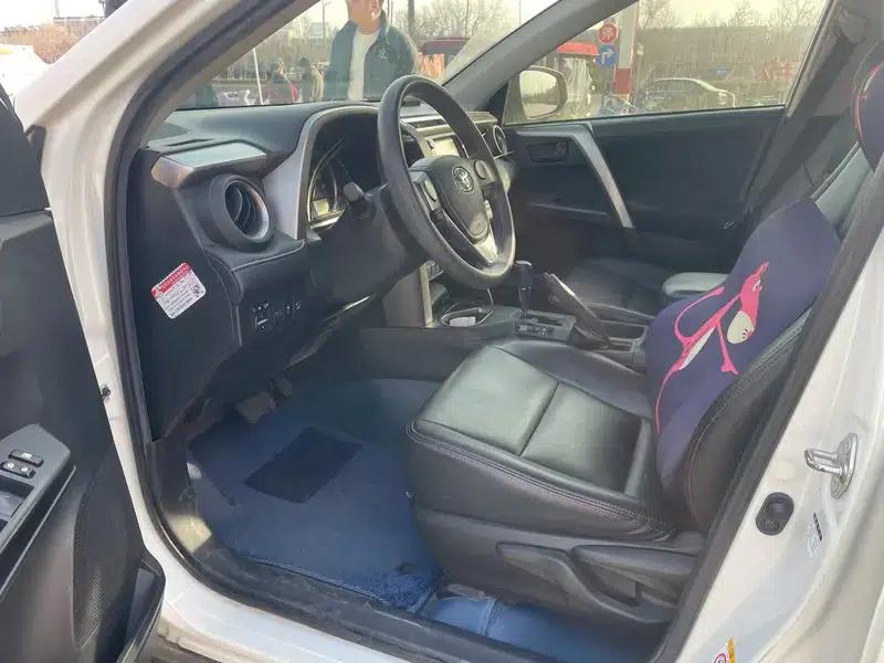 2018 RAV4 2.0L CVT 2WD Fashion X Edition — миниатюра 10