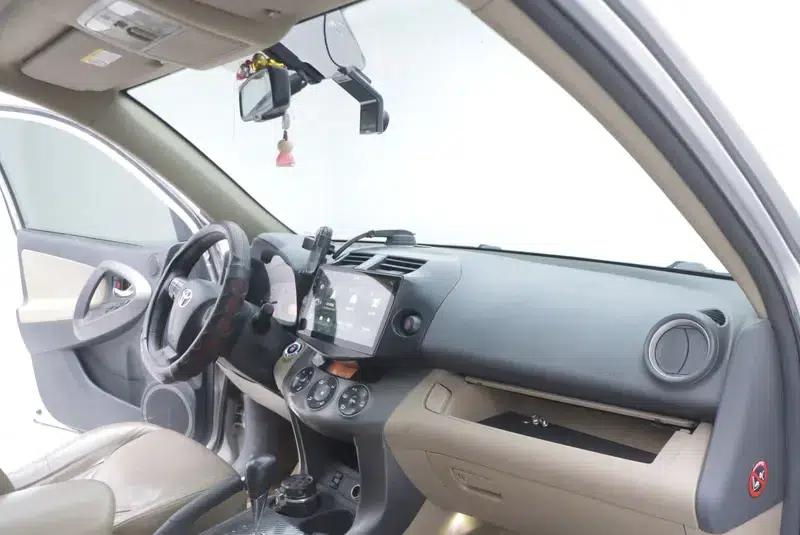 2012 RAV4 Luxury Edition 2.4L Automatic 4WD — миниатюра 11