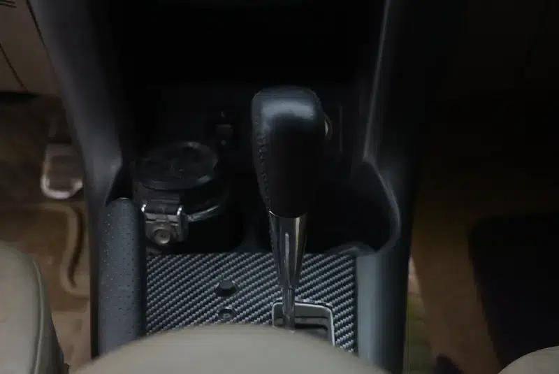 2012 RAV4 Luxury Edition 2.4L Automatic 4WD — миниатюра 16