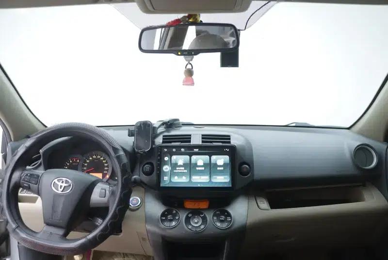 2012 RAV4 Luxury Edition 2.4L Automatic 4WD — миниатюра 17