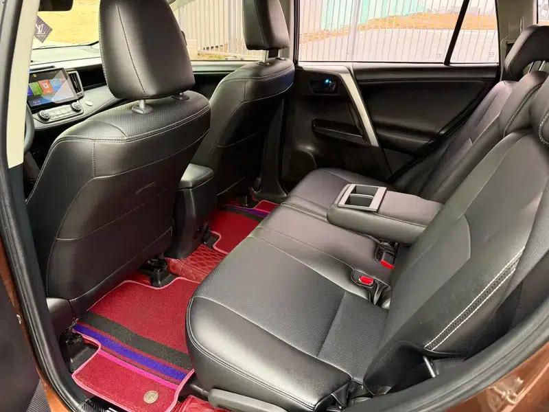 RAV4 2019 2.0L CVT 2WD Fashion X Limited Edition (China VI Emission Standard) — миниатюра 11