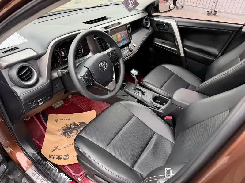 RAV4 2019 2.0L CVT 2WD Fashion X Limited Edition (China VI Emission Standard) — миниатюра 13