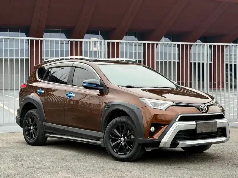 RAV4 2019 2.0L CVT 2WD Fashion X Limited Edition (China VI Emission Standard) — миниатюра 3