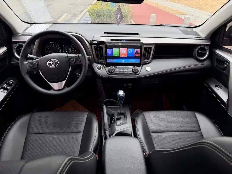 RAV4 2019 2.0L CVT 2WD Fashion X Limited Edition (China VI Emission Standard) — миниатюра 8