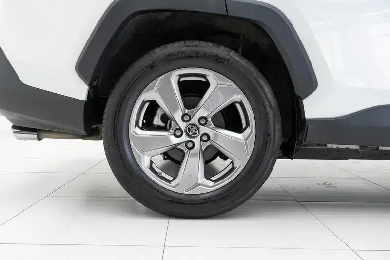 2021 RAV4 2.0L CVT 2WD Fashion Plus Edition — миниатюра 9