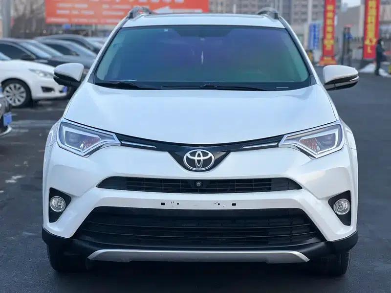 2016 RAV4 2.5L Automatic 4WD Premium Edition — миниатюра 2