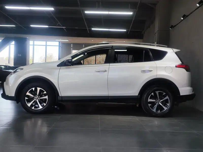 RAV4 2019 2.0L CVT 2WD Urban Edition (China VI Emission Standard) — миниатюра 4