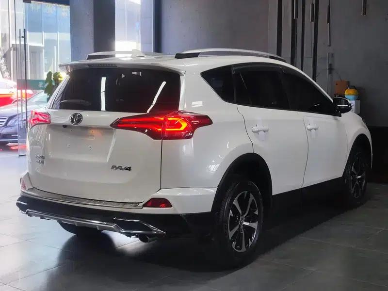 RAV4 2019 2.0L CVT 2WD Urban Edition (China VI Emission Standard) — миниатюра 7