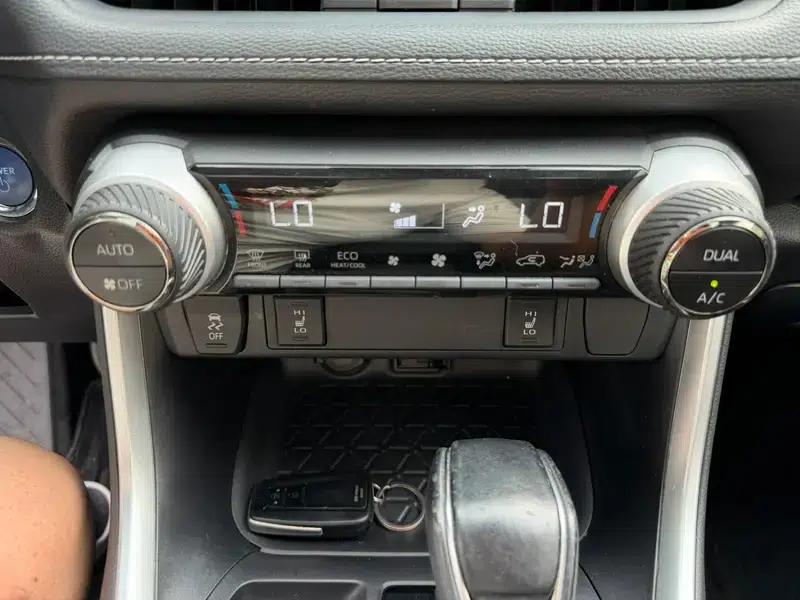 2021 RAV4 Hybrid 2.5L CVT AWD Elite Plus Edition — миниатюра 14