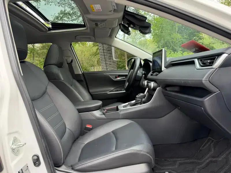 2021 RAV4 Hybrid 2.5L CVT AWD Elite Plus Edition — миниатюра 28