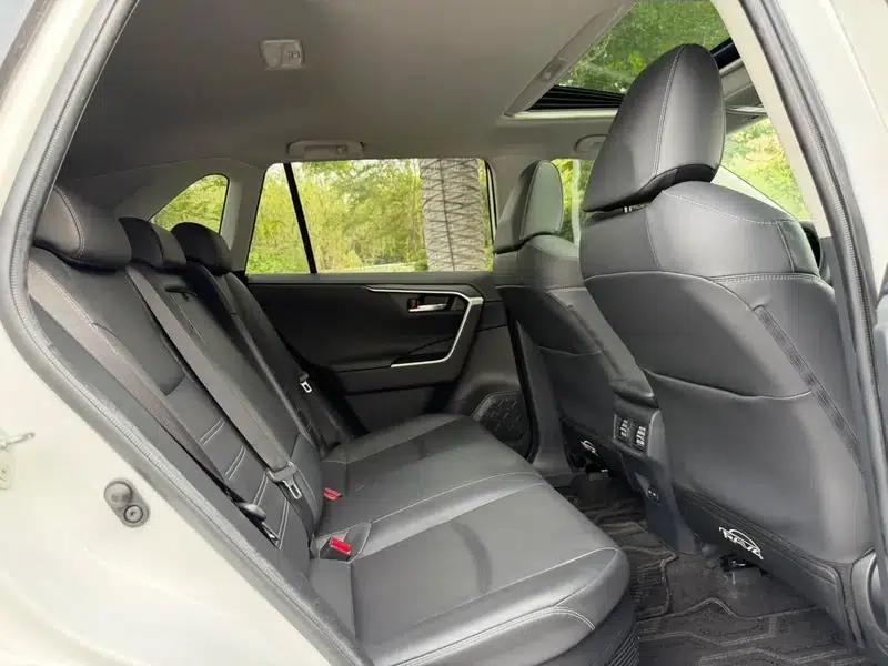 2021 RAV4 Hybrid 2.5L CVT AWD Elite Plus Edition — миниатюра 29