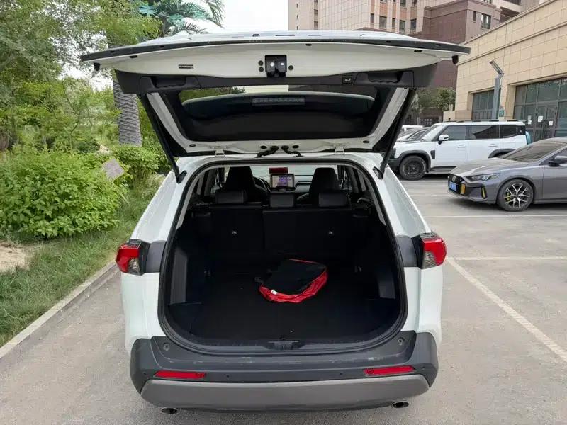 2021 RAV4 Hybrid 2.5L CVT AWD Elite Plus Edition — миниатюра 30