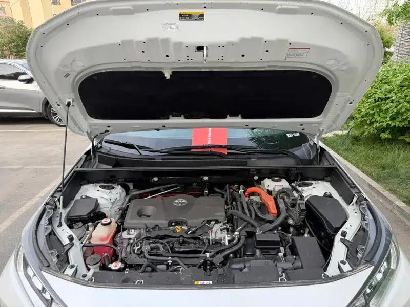 2021 RAV4 Hybrid 2.5L CVT AWD Elite Plus Edition — миниатюра 9