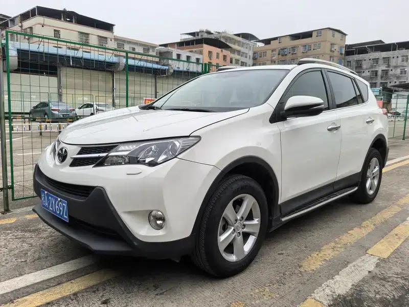 2013 RAV4 2.5L Automatic 4WD Elite Edition — миниатюра 1